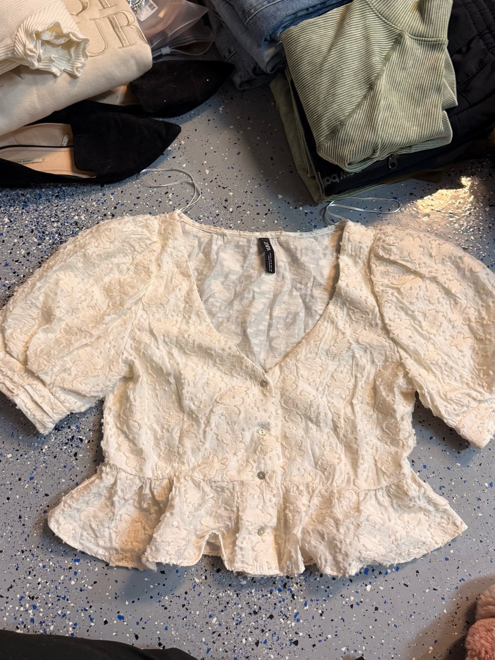 Zara Cream Textured Peplum Button-Front Blouse